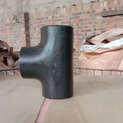 ASME / ANSI B16.9 Tissus en acier au carbone fileté SCH40 SCH80 SCH160 Boîtes en bois / palettes